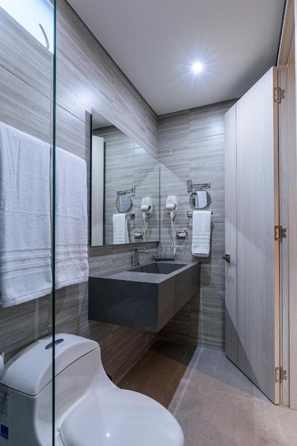 4 Sur Hotel メデジン エクステリア 写真