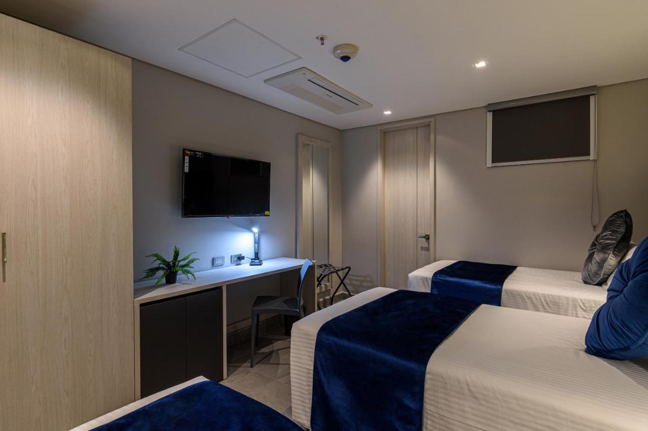 4 Sur Hotel メデジン エクステリア 写真