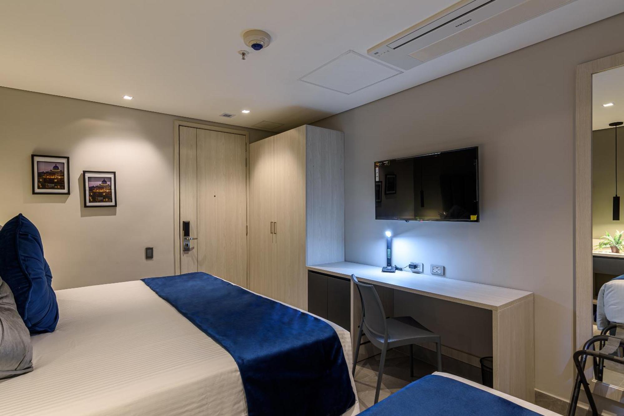 4 Sur Hotel メデジン エクステリア 写真